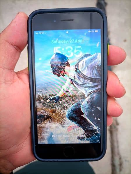 Iphone SE 2022 0