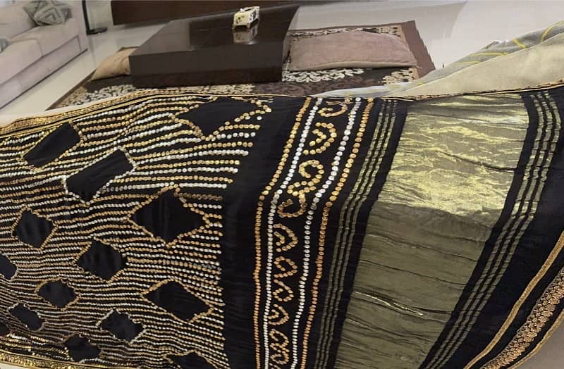 gaji silk kamdani (makaish ) shawl buying price 75k 3