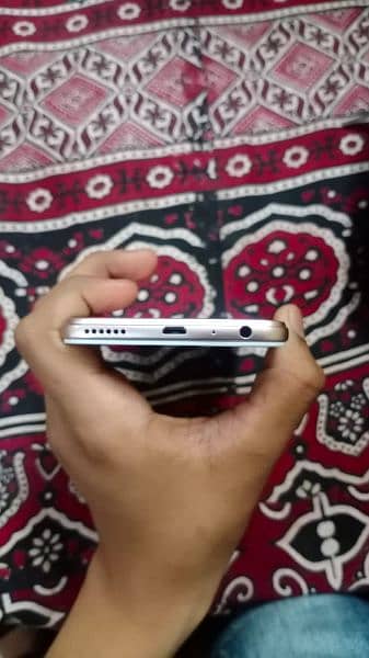oppo a57 4gb ram 64gb memory box+ charger all okay no any fault 3