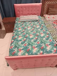 pink wooden single bed just like new