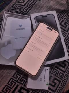 iPhone 15 pro Mex jv white 256gb with box 0
