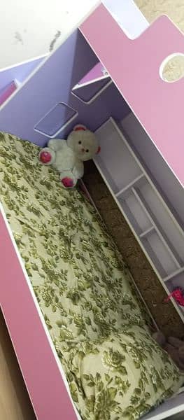 Kids Bunk bed    it is very good condition  without metres 1