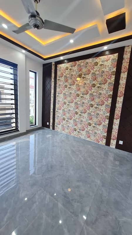 5 Marla house for sale woods block paragon city 5