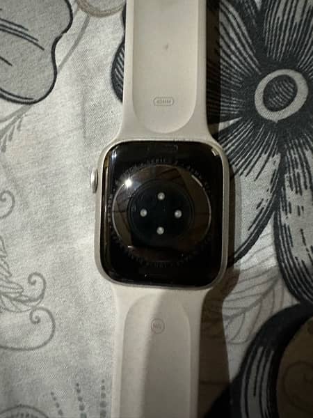 Apple watch sereies 7 45 MM 4