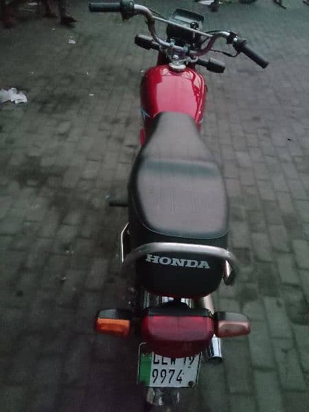 Honda CD 70 4