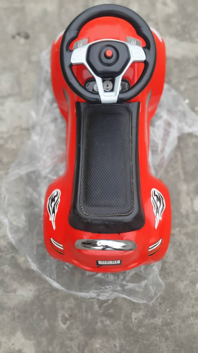 Kid car with music box pack 2