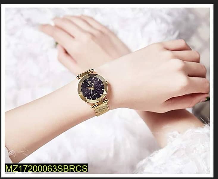 Stylish Analog Women's Wrist Watch 2