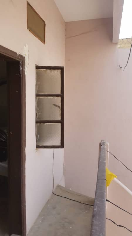 G+1 120 syds old house available for sale at azizabad blk 2 6