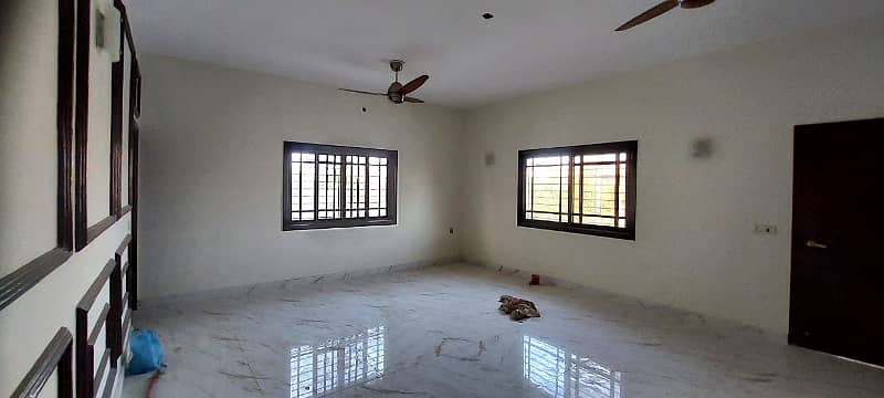 Defence DHA phase 7 500 yards banglow available for rent 1