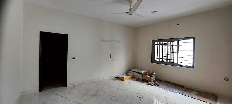 Defence DHA phase 7 500 yards banglow available for rent 8