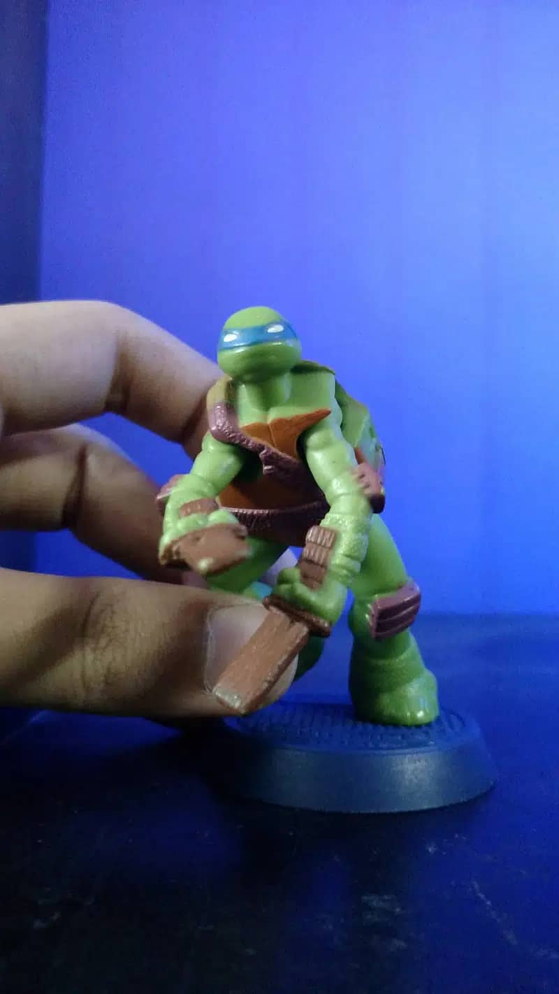 Ninja Turtle Leonardo Button Action Toy set (call me only) 3