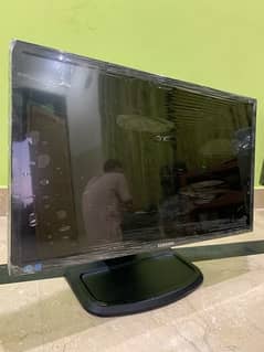 Samsung 24 inch led in fresh Condition