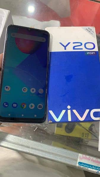 vivo y20 available h PTA approved 64gb Memory my wtsp/0347-68:96-669 2