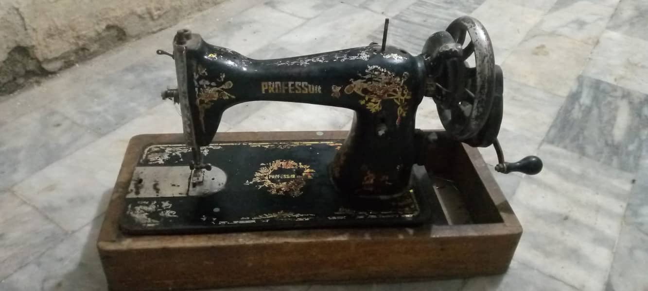 Sewing Machine سلائ مشین 1