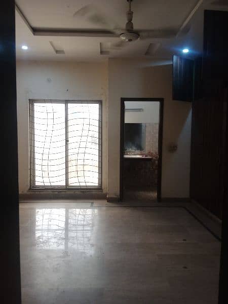 3.5 Marla House for rent alfalah Twon Lahore 8