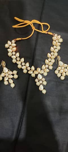 kundan jewelry set  for sale with earrings
