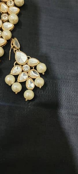 kundan jewelry set  for sale with earrings 3