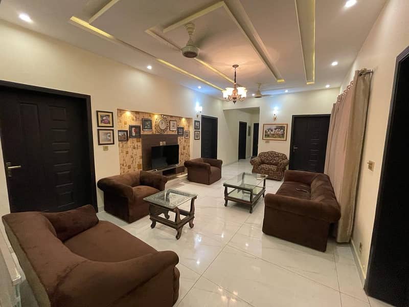 1kanal full furnished house for rent for short and long time 28