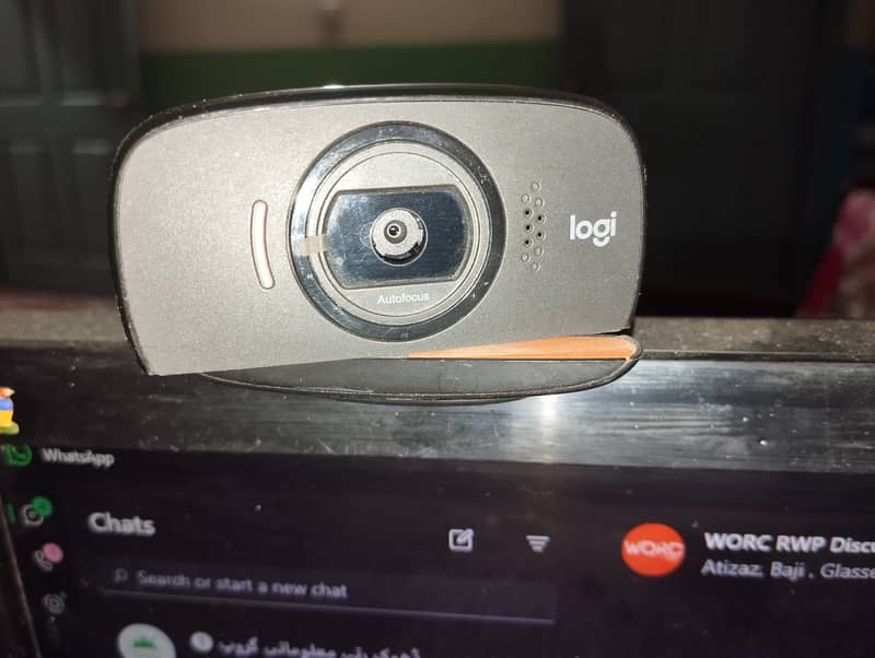 Logitech B525 HD Webcam 1080p 4