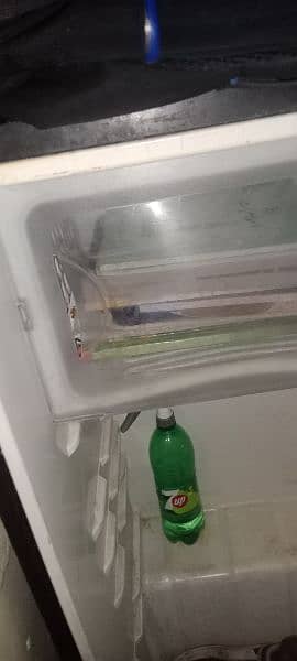 room freezer achi condition 1