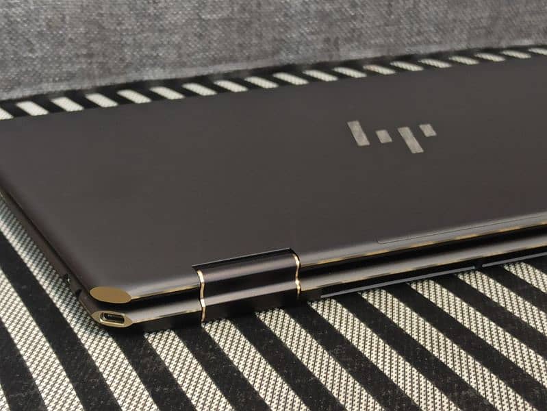 HP SPECTRE | i7 13th Generation | 16 inches | 16GB /1TB SSD 1