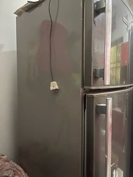 electrolux fridge 1