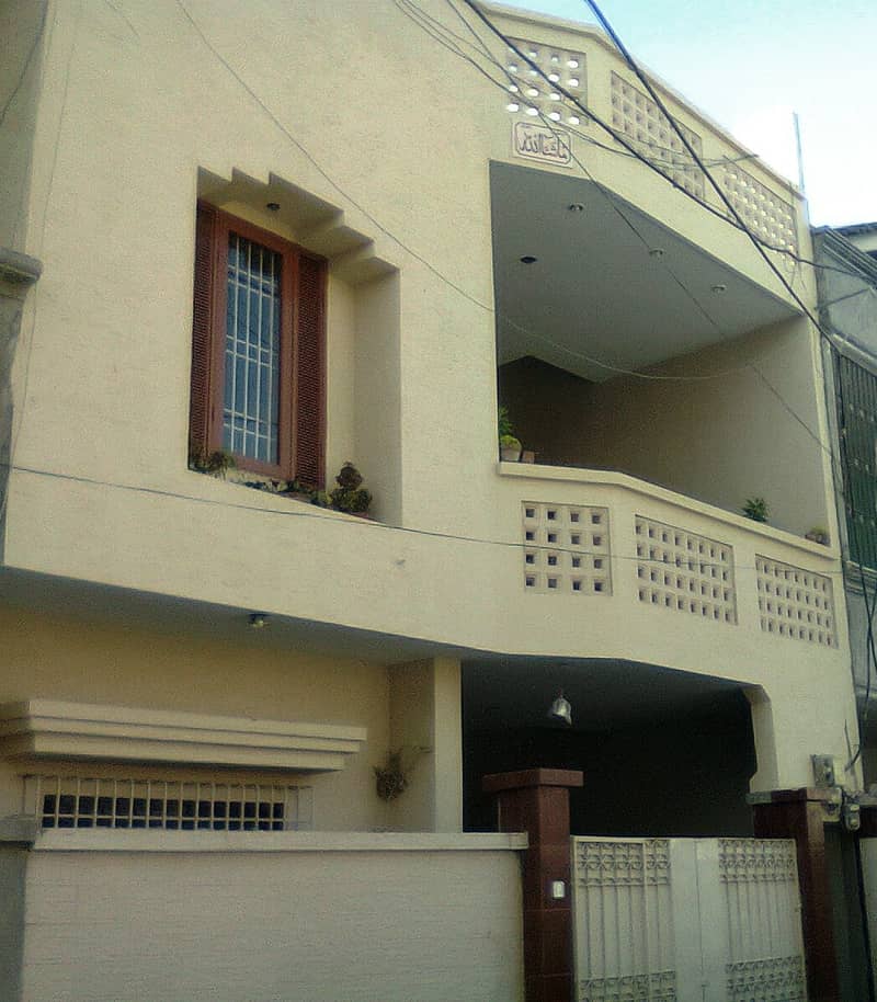 2 Bed Room + DD Portion for Small Sunni Family @ Rs. 40,000 per month 0
