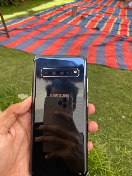Samsung s10 5g 8/256 pta approved with box 10/10. 3
