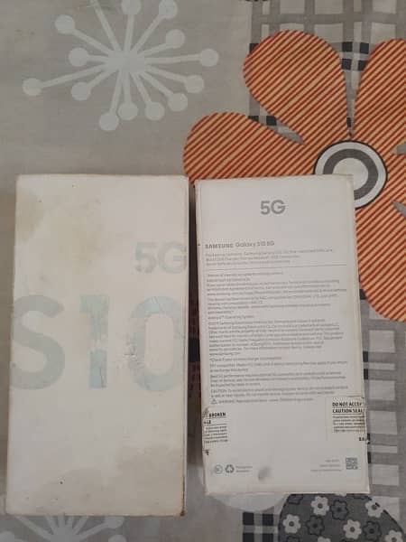 Samsung s10 5g 8/256 pta approved with box 10/10. 9