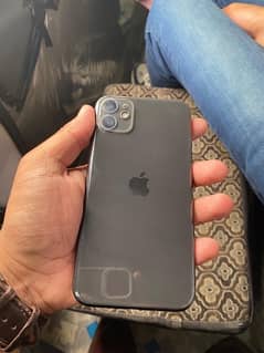 iphone 11 10/10 condition 99 battery health all ok 100 3utoll score