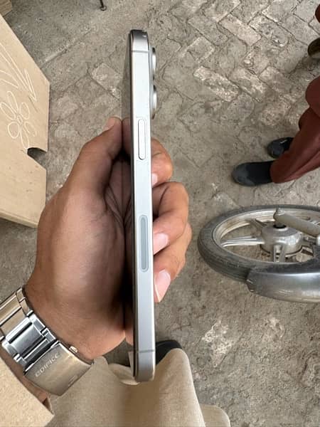iPhone 15 pro max 256gb lla pta approved 0
