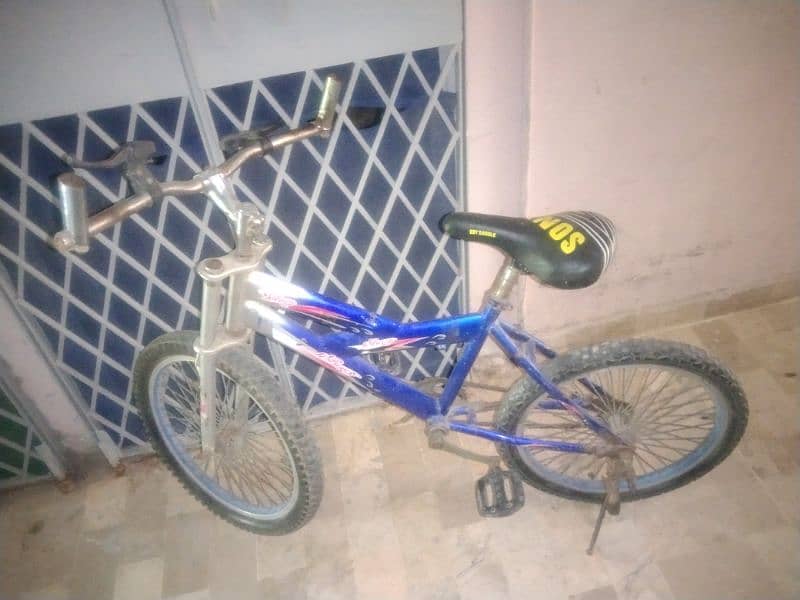 Iam selling bicycle 0