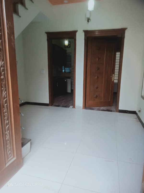 4 Marla Ground Portion Available For Rent in G13 2
