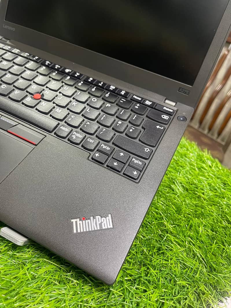 Lenovo Thinkpad A275 , 3