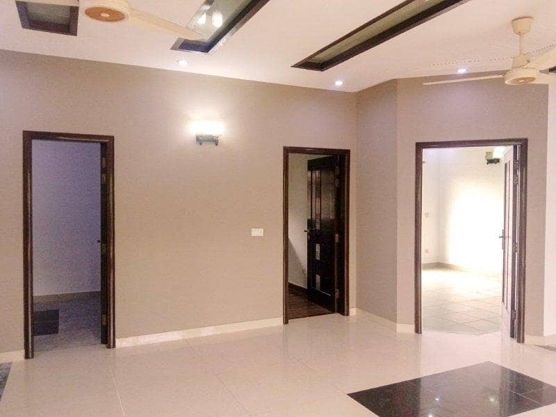 1 Kanal Upper Portion For Rent In Phase 6 8