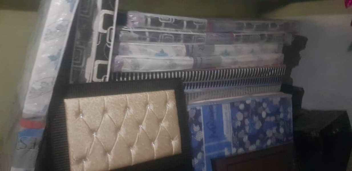 only 1 month used complete hostel accessories 11