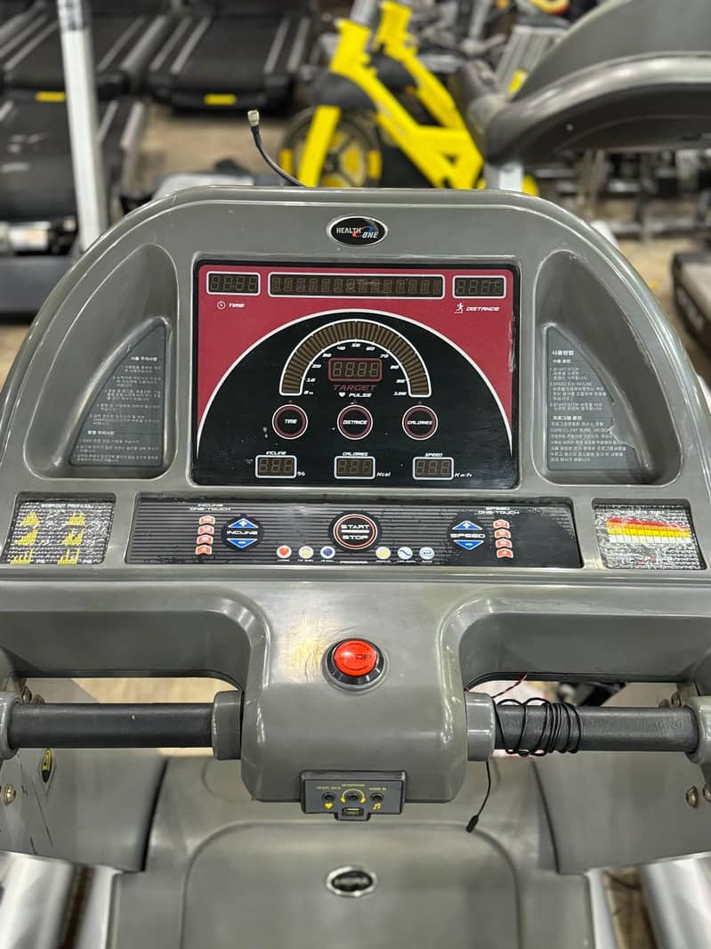 HERA Commercial Korean Treadmill Life Time Motor warranty | Z FITNESS 0