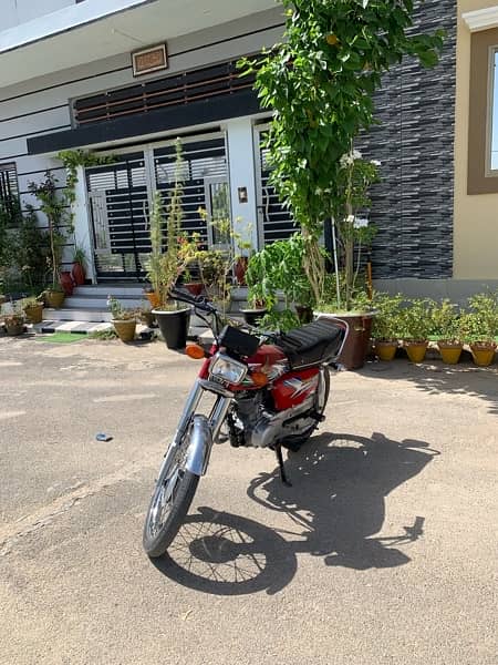 honda 125 2023 model with low mileage 2