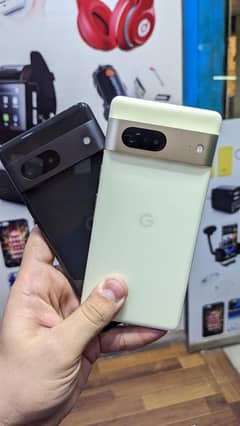 Google Pixel 7 128GB Box Out Condition