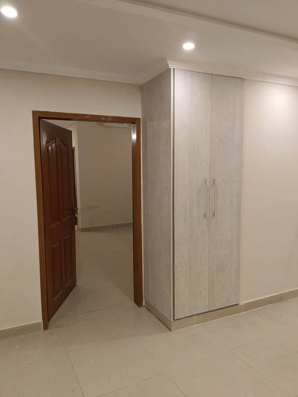 Exclusive 3-Bedroom Ground Floor Apartment For Sale In Rehman Garden, Near DHA Phase 2, Bhatta Chowk 8