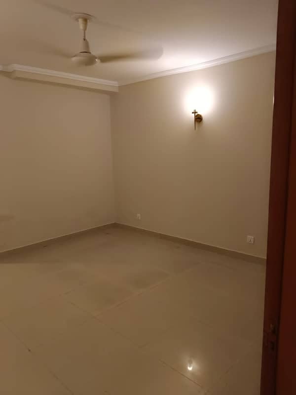 Exclusive 3-Bedroom Ground Floor Apartment For Sale In Rehman Garden, Near DHA Phase 2, Bhatta Chowk 17