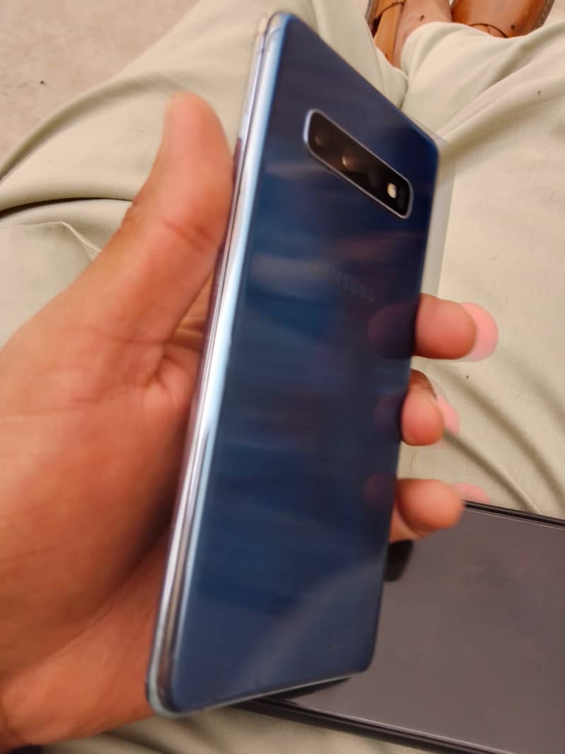 Samsung Galaxy S10+ panel kharb ada chlta hai panal Abe b 1