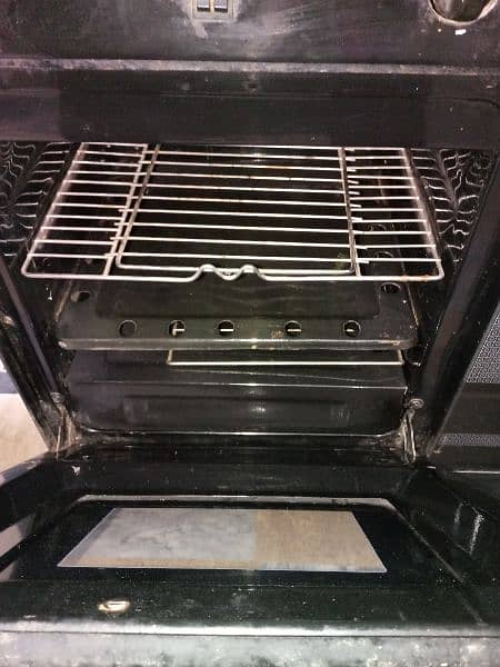 5 burner,royal, with grill and oven 2