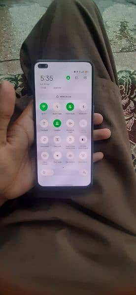 Oppo Reno 4 4g with original box and charger. (exchange also possible) 4