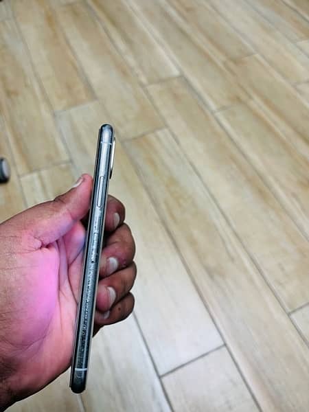 Iphone XS factory unlock non pta 2