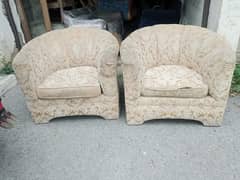 BEDROOM CHAIRS WITH TABLR URGENT SALE
