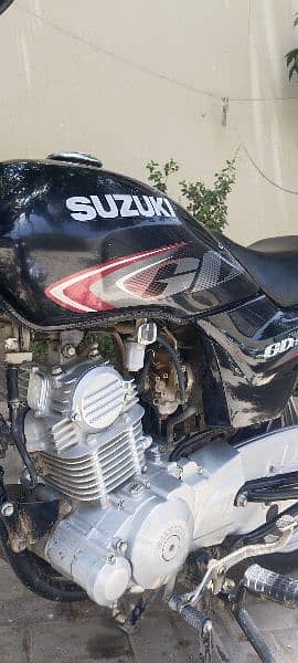 Motorbike Suzuki 110 for sale 0