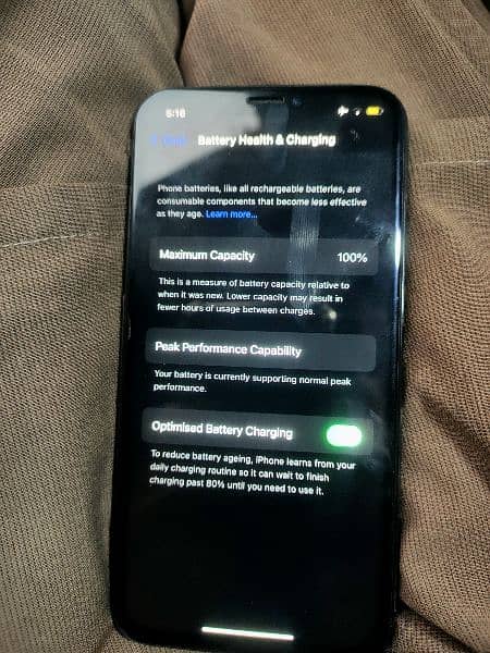 iPhone X 64gb non (exchange also possible with google phones) 3