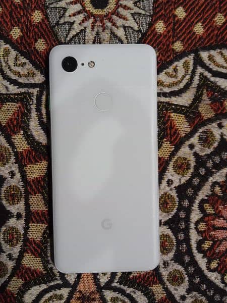 google pixel 3a condition 10/10 pta approved (4/64)gb price 30,000 0