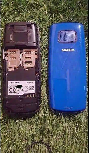Nokia X1-01 1